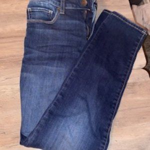 american eagle ripped jeans